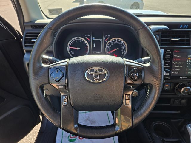 Used 2022 Toyota 4Runner TRD Off-Road Premium w/ Moonroof Package AWD/4WD image 34