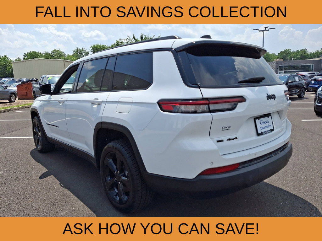Used 2022 Jeep Grand Cherokee L Laredo AWD/4WD image 6