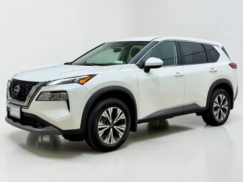 Used 2023 Nissan Rogue SV AWD/4WD image 7