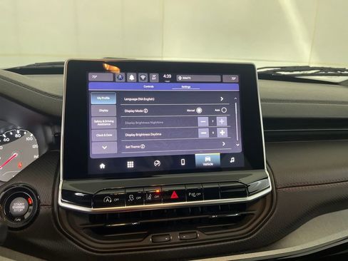 Used 2024 Jeep Compass Trailhawk image 74