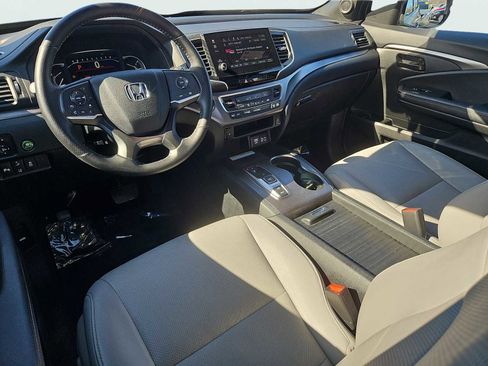 Certified 2023 Honda Passport EX-L image 11