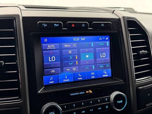 Used 2020 Ford Expedition XLT w/ Equipment Group 201A AWD/4WD image 15