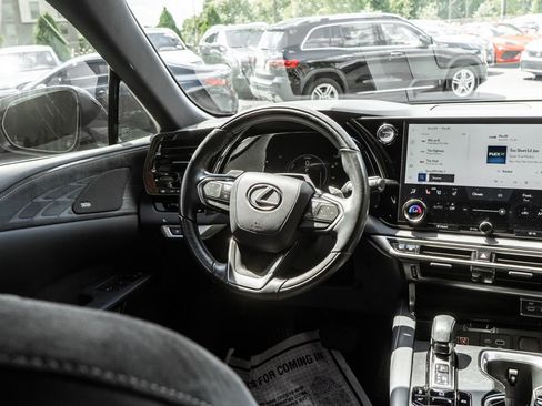 Used 2023 Lexus RX 350 AWD/4WD image 12