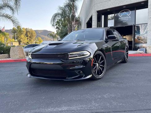 Used 2020 Dodge Charger R/T image 2