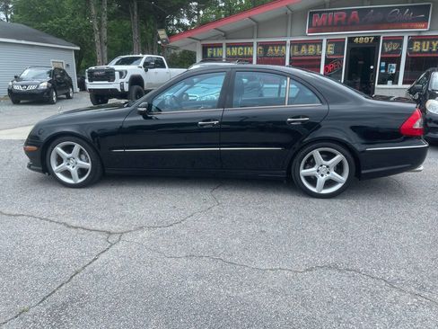 Used 2009 Mercedes-Benz E 350 Sedan image 7
