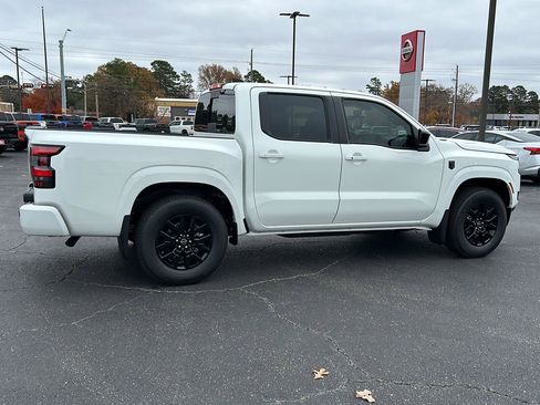 New 2026 Nissan Frontier SV w/ SV Convenience Package image 8