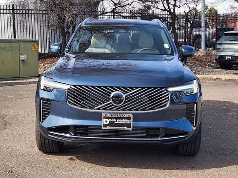 New 2026 Volvo XC90 T8 Plus w/ Protection Package Premier image 21
