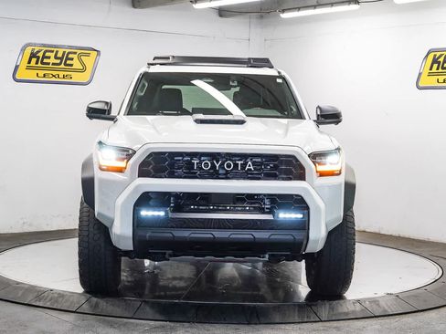 Used 2025 Toyota 4Runner TRD Pro AWD/4WD image 6