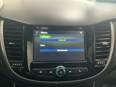 Used 2019 Chevrolet Trax LT w/ LT Convenience Package AWD/4WD image 26