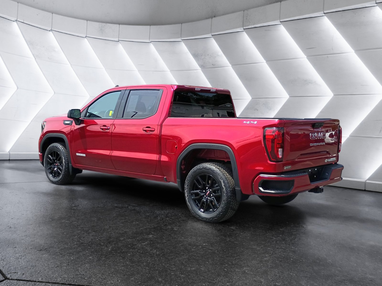 Used 2023 GMC Sierra 1500 Elevation AWD/4WD image 5