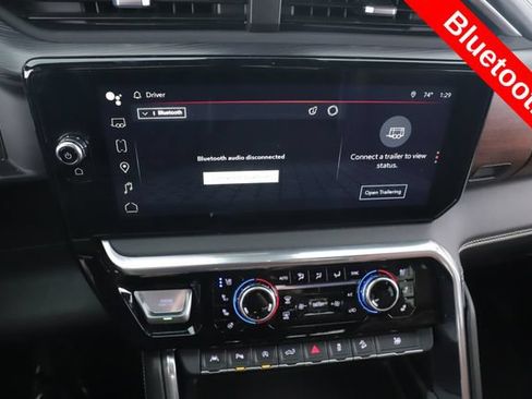 Used 2023 GMC Sierra 1500 Denali Ultimate AWD/4WD image 5