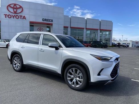 New 2026 Toyota Grand Highlander Limited AWD/4WD image 1