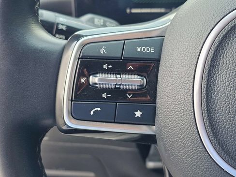 Certified 2024 Kia Sorento S FWD image 21