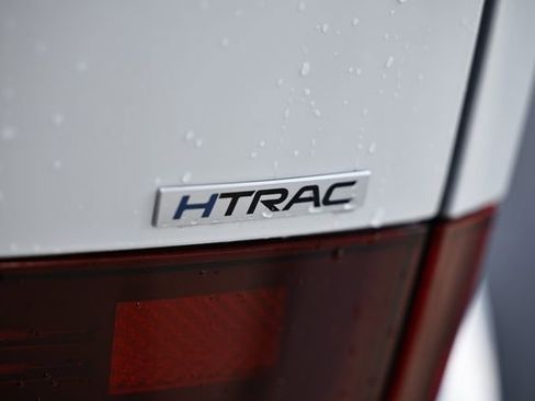 Used 2025 Hyundai Santa Fe SEL image 10