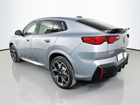 Used 2026 BMW X2 xDrive28i w/ Technology Package AWD/4WD image 7
