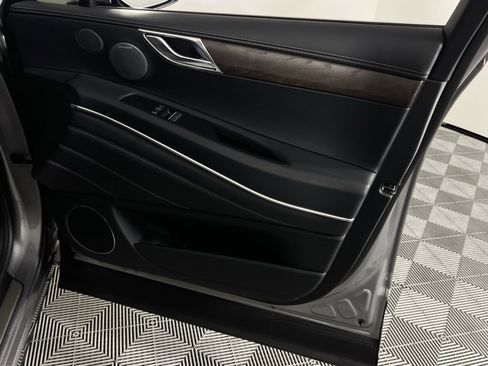 Used 2025 Genesis GV80 2.5T Advanced image 38