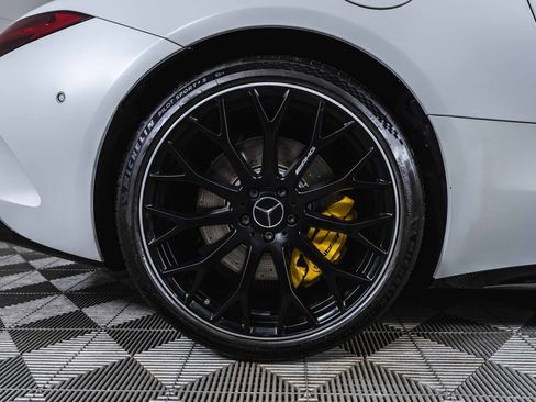 Used 2022 Mercedes-Benz SL 63 AMG SL 63 AMG image 35