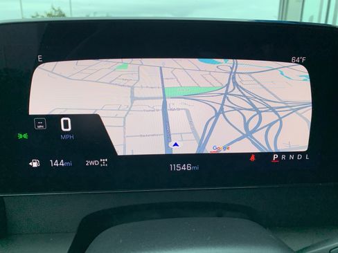 Used 2024 Chevrolet Traverse LT image 39