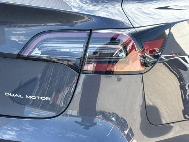 Used 2020 Tesla Model 3 Long Range AWD/4WD image 6