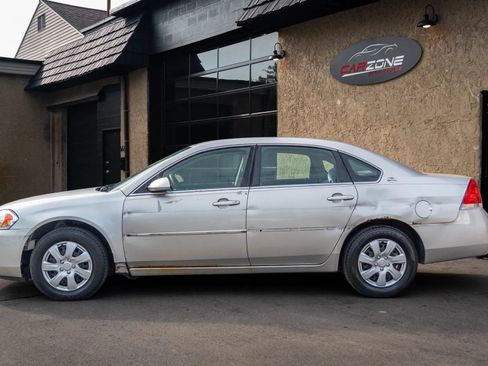Used 2006 Chevrolet Impala LS FWD image 2