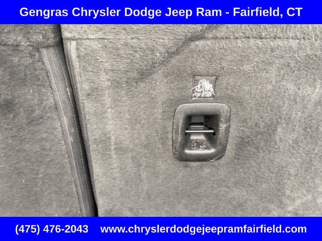 Used 2023 Jeep Wrangler Unlimited w/ Sun & Screen Package AWD/4WD image 34