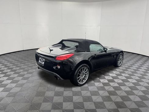 Used 2007 Pontiac Solstice GXP w/ Premium Package RWD image 4