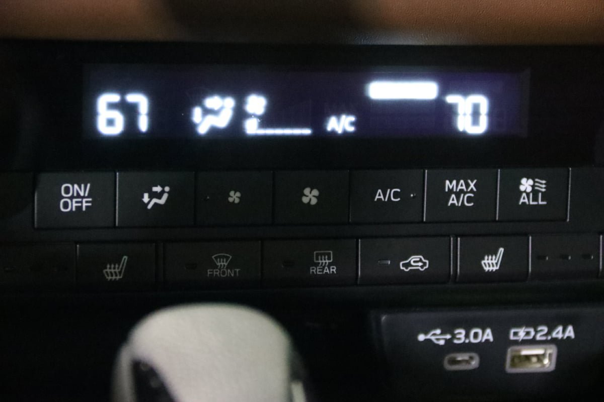 Used 2026 Subaru Outback Touring XT AWD/4WD image 45