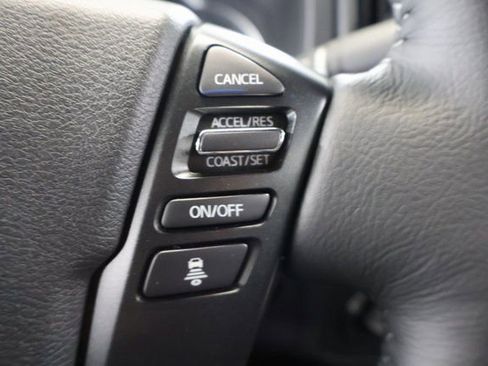 New 2026 Nissan Frontier SV w/ All-Weather Content Package AWD/4WD image 17