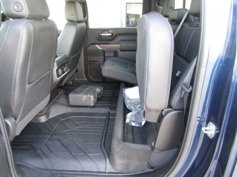 Used 2022 Chevrolet Silverado 3500 High Country w/ Z71 Off-Road Package image 40