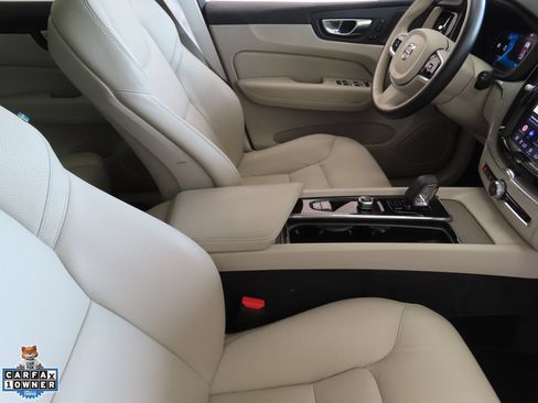 Used 2023 Volvo XC60 B5 Plus w/ Protection Package Premier AWD/4WD image 26