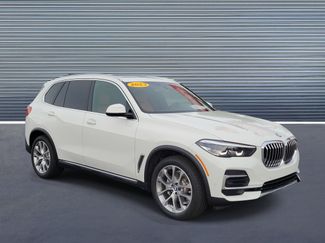 Used 2023 BMW X5 sDrive40i w/ Premium Package RWD video 2