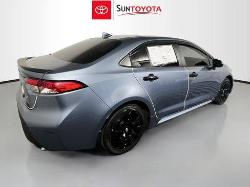 Used 2026 Toyota Corolla LE FWD image 4