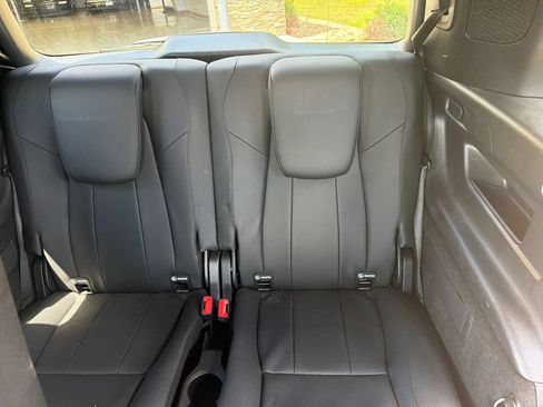 Used 2022 Mercedes-Benz GLB 250 4MATIC image 92