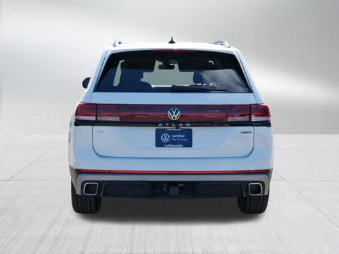 Certified 2024 Volkswagen Atlas Peak Edition SE AWD/4WD image 6