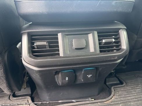Used 2024 Ford F150 Lariat AWD/4WD image 12