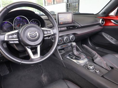 Used 2017 MAZDA MX-5 Miata Grand Touring RWD image 30