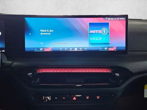 Used 2026 BMW 330i 330i w/ Premium Package image 11