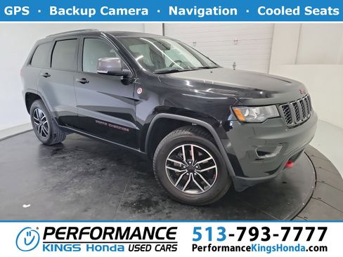 Used 2020 Jeep Grand Cherokee Trailhawk AWD/4WD image 1