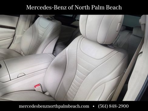 Used 2019 Mercedes-Benz S 560 Sedan image 11