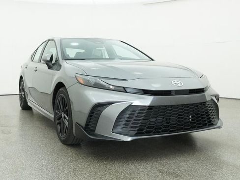 New 2026 Toyota Camry SE image 30