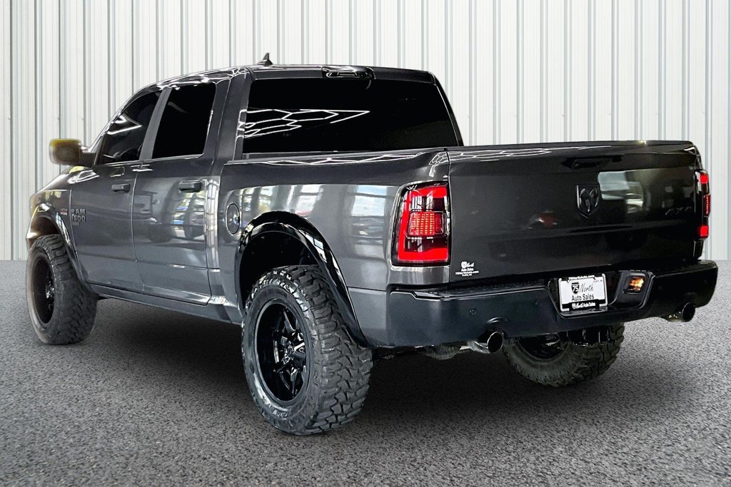 Used 2023 RAM 1500 Warlock AWD/4WD image 4