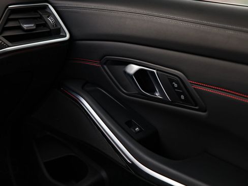 Used 2024 BMW M3 CS w/ M Driver's Package image 35