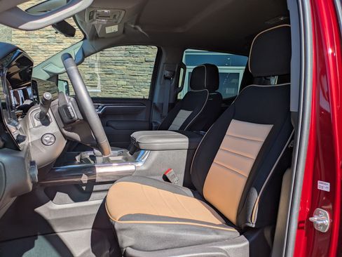 Certified 2025 Chevrolet Silverado 1500 LTZ AWD/4WD image 24