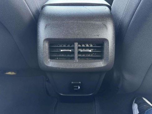 Used 2024 Chevrolet Equinox LS w/ LS Convenience Package FWD image 40