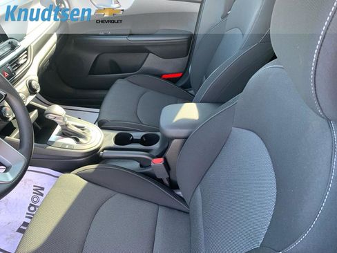 Used 2023 Kia Forte LX image 15