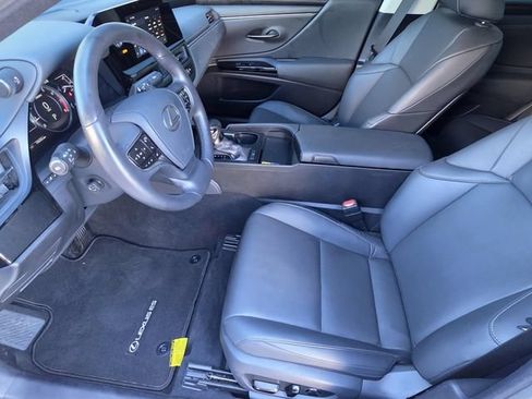Certified 2025 Lexus ES 350 w/ Premium Package FWD image 6