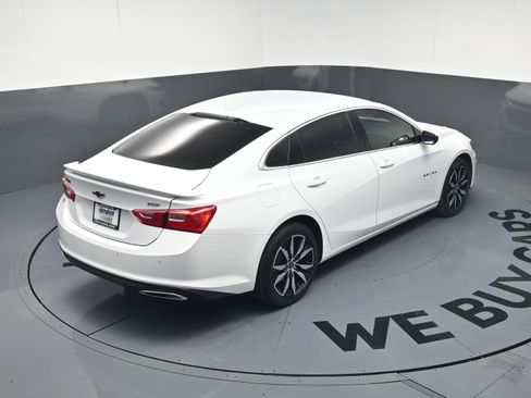 Certified 2024 Chevrolet Malibu RS image 33