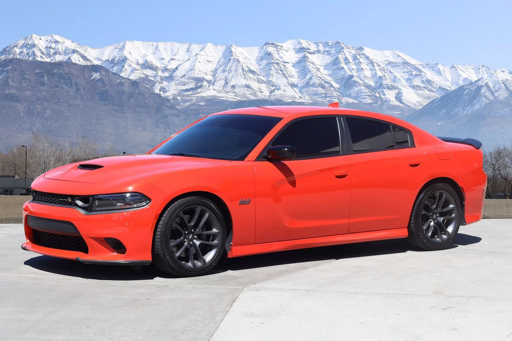 Used 2023 Dodge Charger Scat Pack w/ Plus Group RWD image 2