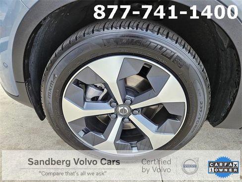 Certified 2023 Volvo XC40 B5 Plus image 9
