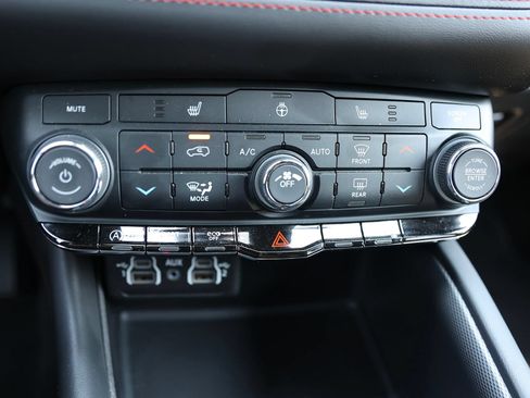 Used 2026 Dodge Durango GT AWD/4WD image 27